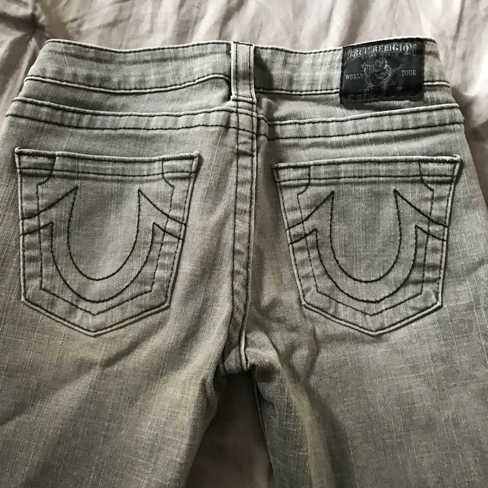 True Religion- gry 27